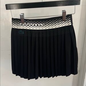 Lacoste Women's Black and White Pleated Mini Skirt
